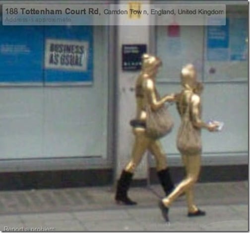 Oscar statues can walk!