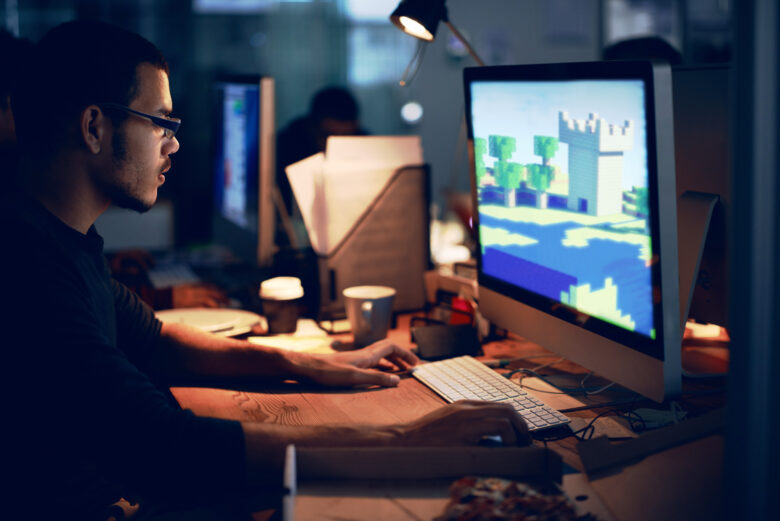 gamer playing minecraft