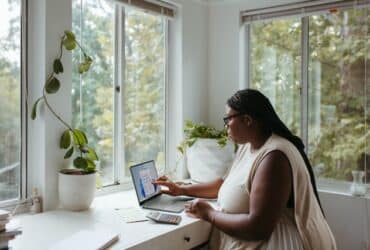 woman on laptop