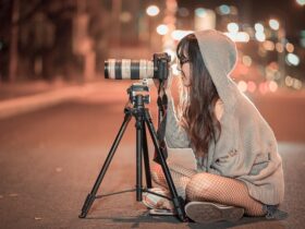 photographer girl camera city night photography