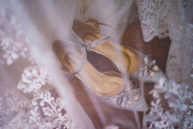 bridal wedding shoes sparkling veil lace