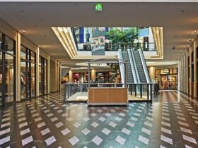 mall floor design black and white shopping